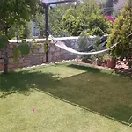 فندق Tuerk Evi 4*