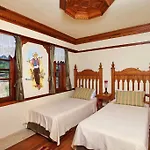 فندق Tuerk Evi 4*