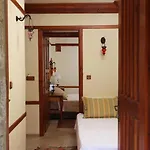 فندق Tuerk Evi