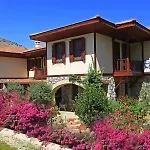 Tuerk Evi 4*