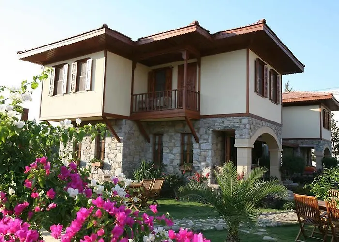 Szálloda Tuerk Evi 4*