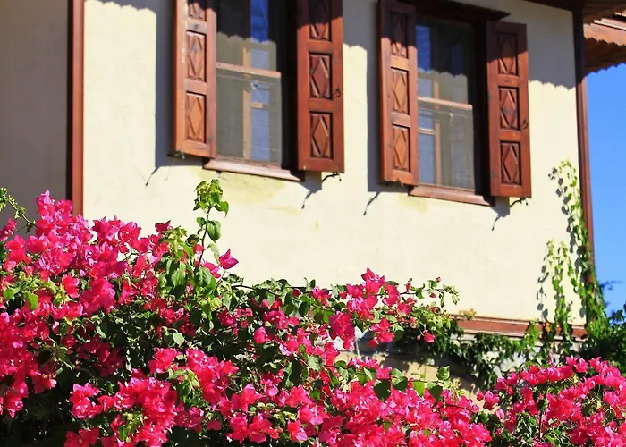 Tuerk Evi Szálloda 4*